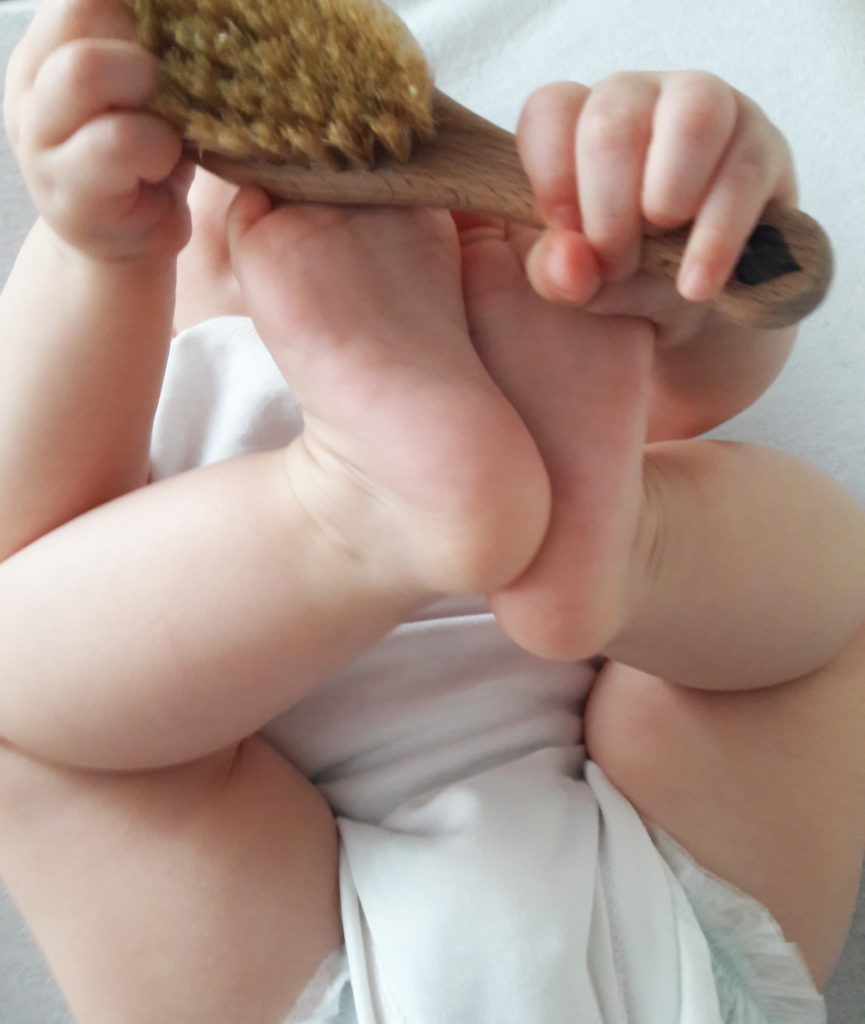 Pielęgnacja niemowlaka podstawowe produkty 20190507 174307 865x1024 Pielęgnacja niemowlaka podstawowe produkty