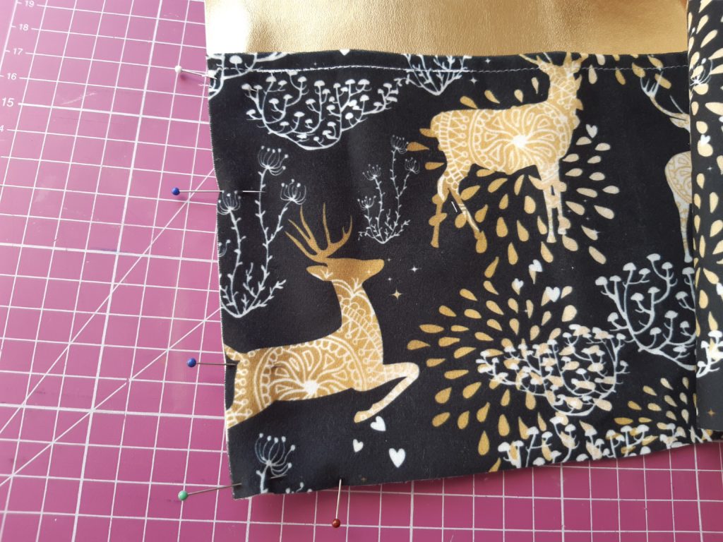 Jak uszyć etui na pędzle do makijażu tutorial 12 4608x3456 1024x768 Jak uszyć etui na pędzle do makijażu tutorial