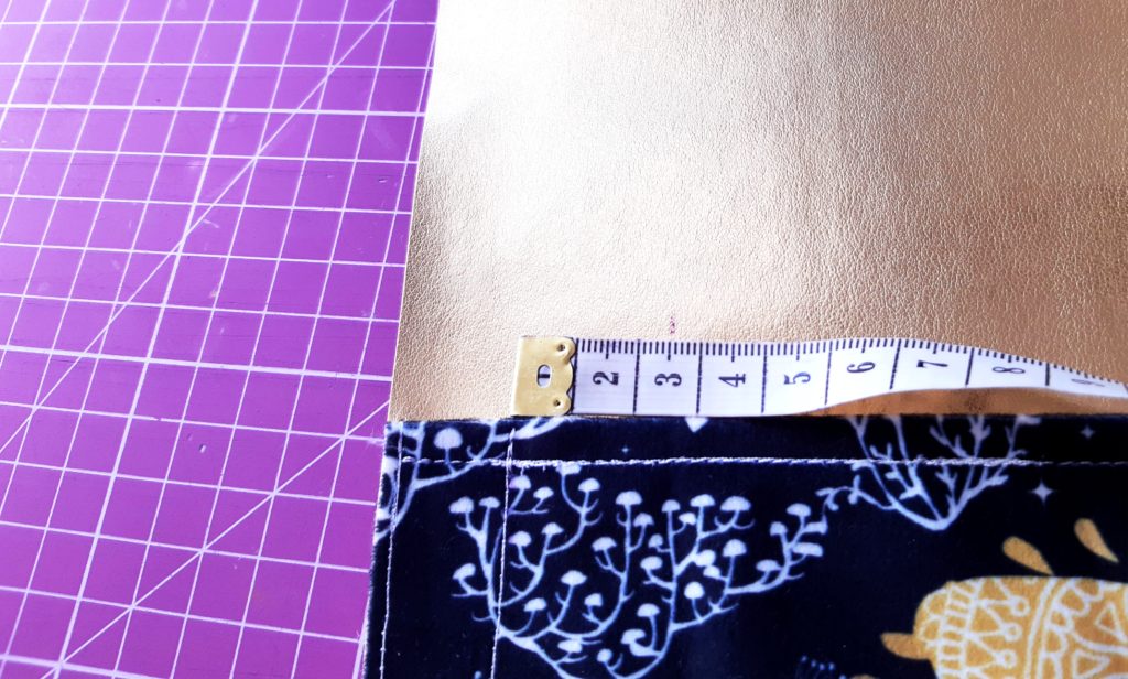 Jak uszyć etui na pędzle do makijażu tutorial 20 4187x2519 1024x616 Jak uszyć etui na pędzle do makijażu tutorial