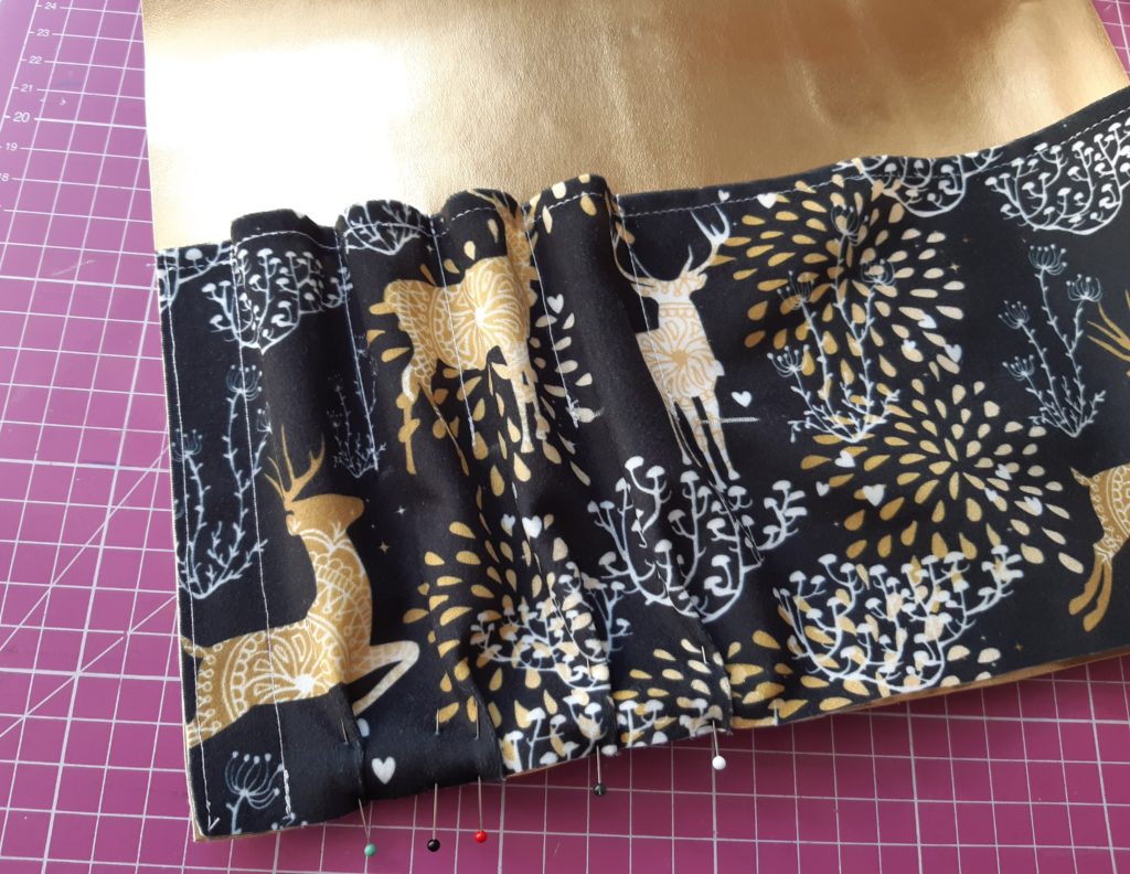 Jak uszyć etui na pędzle do makijażu tutorial 28 4248x3286 1024x792 Jak uszyć etui na pędzle do makijażu tutorial