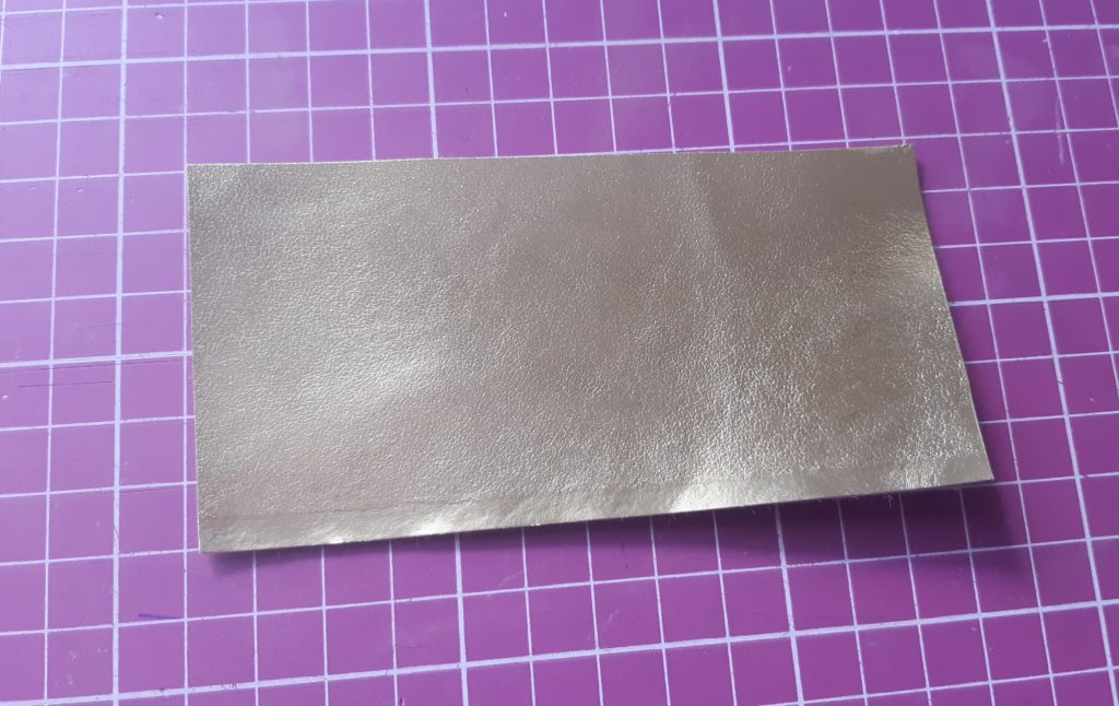 Jak uszyć etui na pędzle do makijażu tutorial 33 3964x2499 1024x646 Jak uszyć etui na pędzle do makijażu tutorial