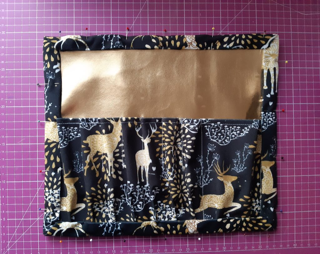 Jak uszyć etui na pędzle do makijażu tutorial 69 3870x3072 1024x813 Jak uszyć etui na pędzle do makijażu tutorial