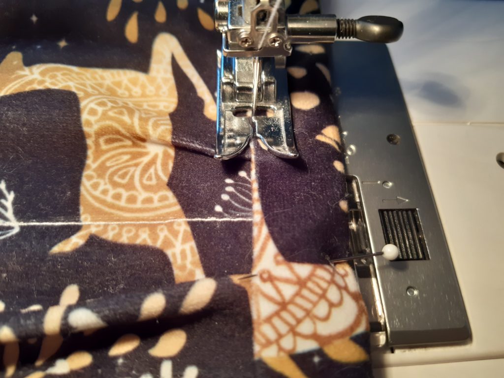 Jak uszyć etui na pędzle do makijażu tutorial 71 4608x3456 1024x768 Jak uszyć etui na pędzle do makijażu tutorial