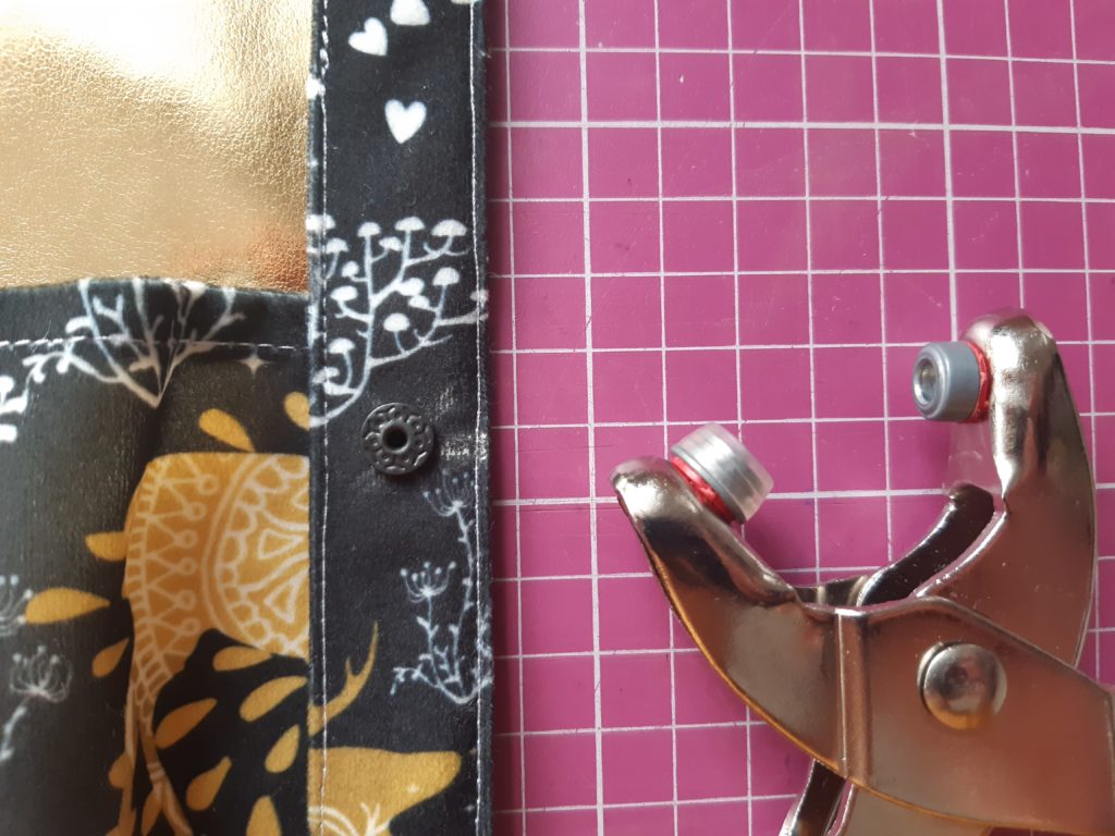 Jak uszyć etui na pędzle do makijażu tutorial 83 4608x3456 1024x768 Jak uszyć etui na pędzle do makijażu tutorial