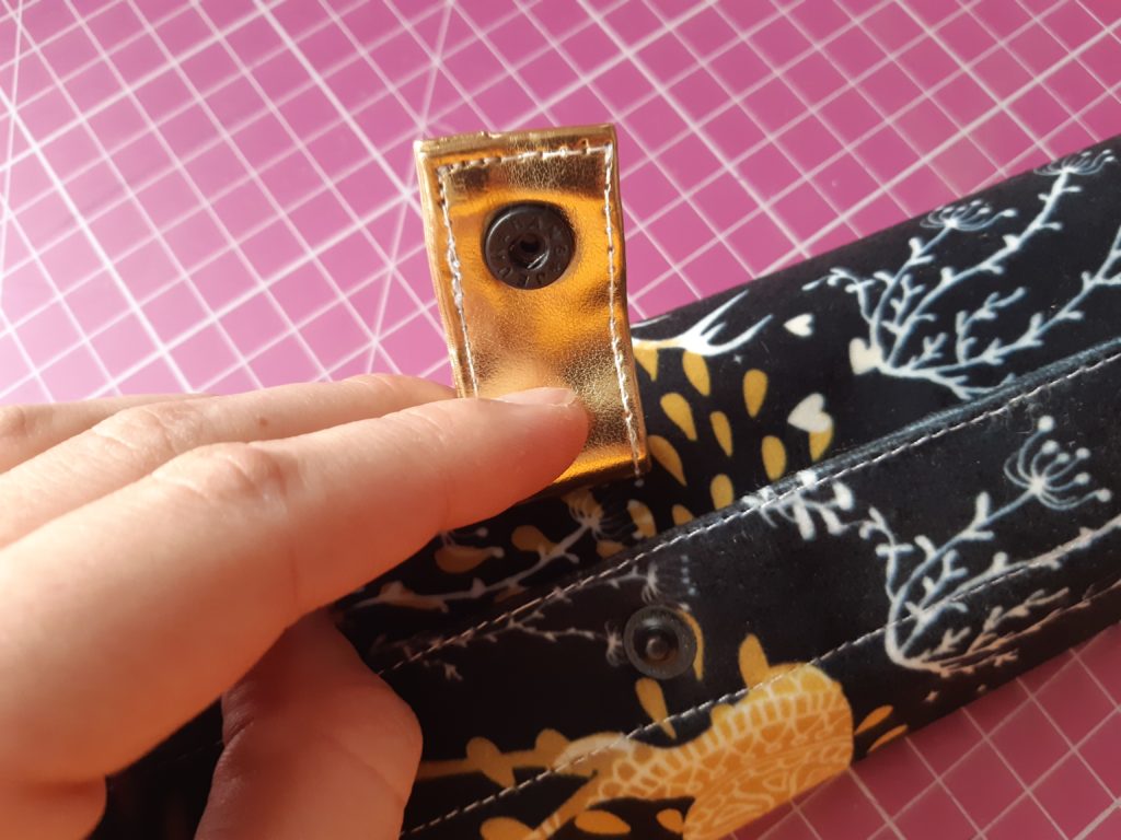 Jak uszyć etui na pędzle do makijażu tutorial 87 4608x3456 1024x768 Jak uszyć etui na pędzle do makijażu tutorial