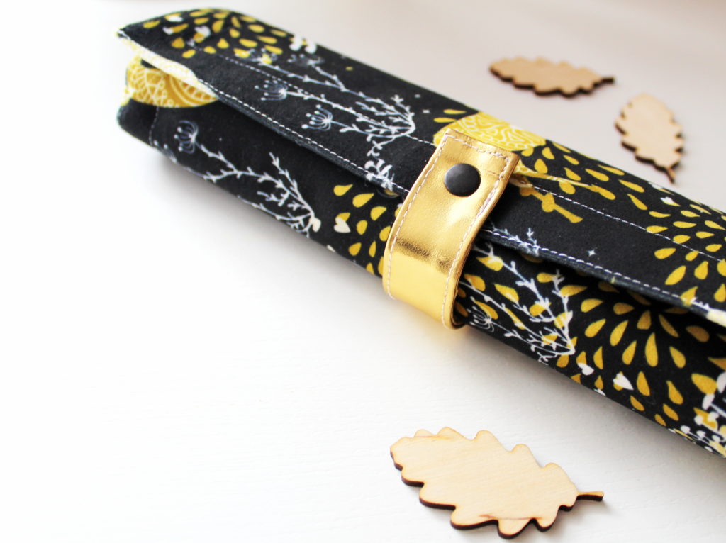 Jak uszyć etui na pędzle do makijażu tutorial IMG 4086 1024x766 Jak uszyć etui na pędzle do makijażu tutorial