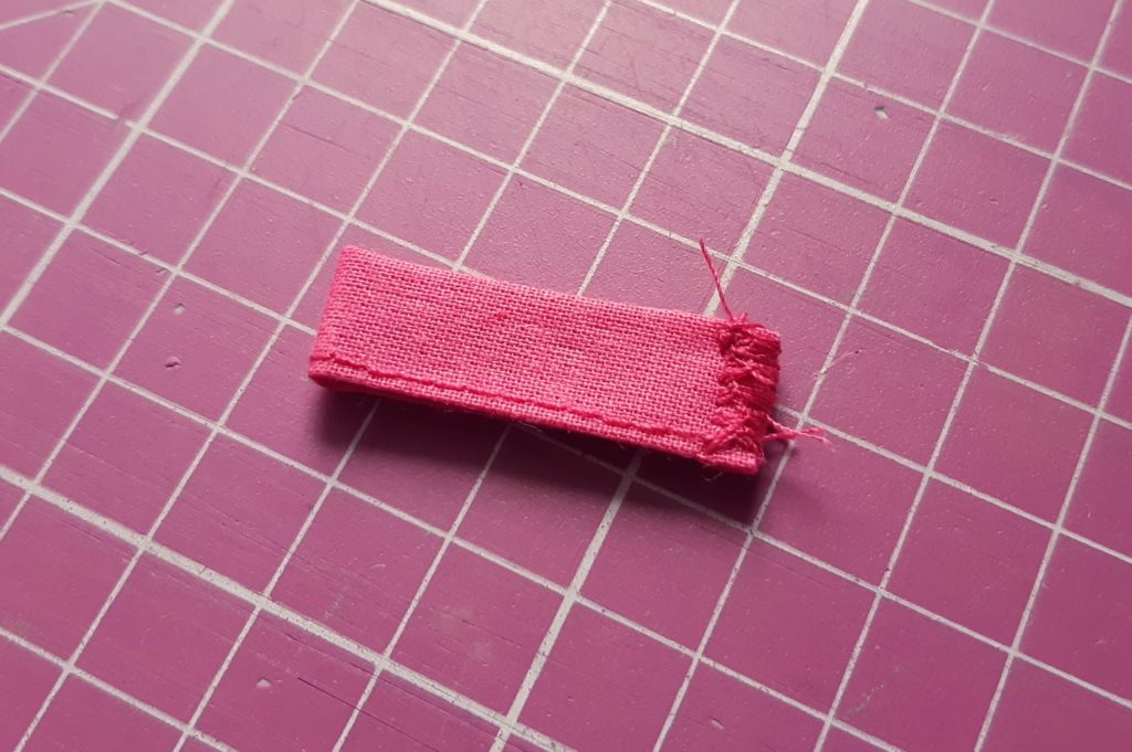 Łapka kuchenna i rękawica jak uszyć? Tutorial + wykrój do pobrania 29 2851x1895 2 1024x681 Łapka kuchenna i rękawica jak uszyć? Tutorial + wykrój do pobrania