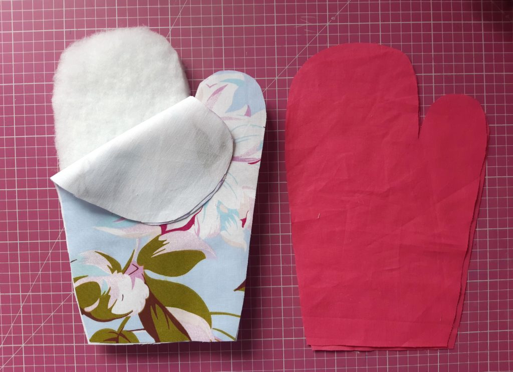 Łapka kuchenna i rękawica jak uszyć? Tutorial + wykrój do pobrania 5 4499x3265 2 1024x743 Łapka kuchenna i rękawica jak uszyć? Tutorial + wykrój do pobrania