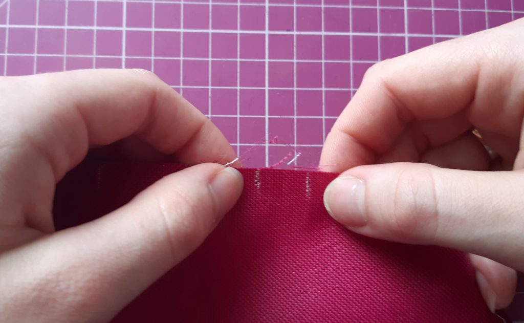 Fartuch kuchenny z falbanką jak uszyć? Tutorial + wykrój do pobrania 21 3482x2145 1 1024x631 Fartuch kuchenny z falbanką jak uszyć? Tutorial + wykrój do pobrania