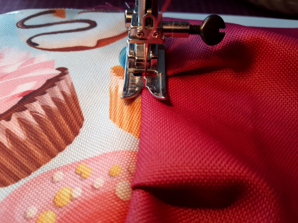 Fartuch kuchenny z falbanką jak uszyć? Tutorial + wykrój do pobrania 38 4608x3456 1 1024x768 Fartuch kuchenny z falbanką jak uszyć? Tutorial + wykrój do pobrania