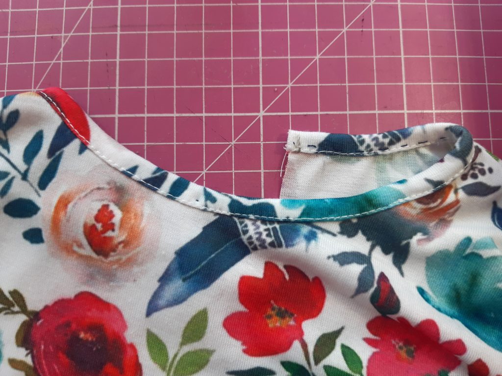 Jak uszyć prostą sukienkę dla dziewczynki TUTORIAL 28 4608x3456 1 1024x768 Jak uszyć prostą sukienkę dla dziewczynki TUTORIAL