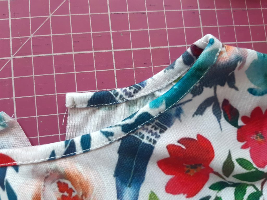 Jak uszyć prostą sukienkę dla dziewczynki TUTORIAL 30 4608x3456 1 1024x768 Jak uszyć prostą sukienkę dla dziewczynki TUTORIAL