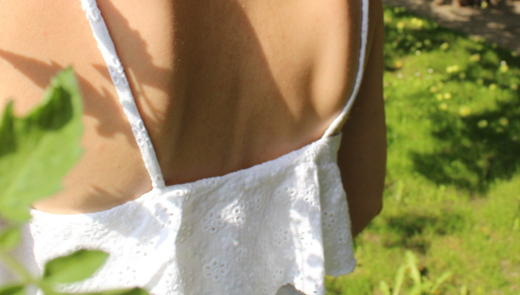 Biała sukienka w stylu boho. Szycie zza kulis IMG 8298 1024x582 Biała sukienka w stylu boho. Szycie zza kulis