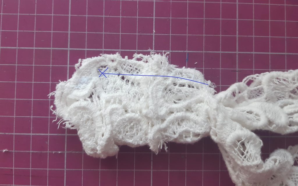 Jak uszyć gumkę frotkę / scrunchie? Prosty tutorial. 20200912 151205 1024x641 Jak uszyć gumkę frotkę / scrunchie? Prosty tutorial.