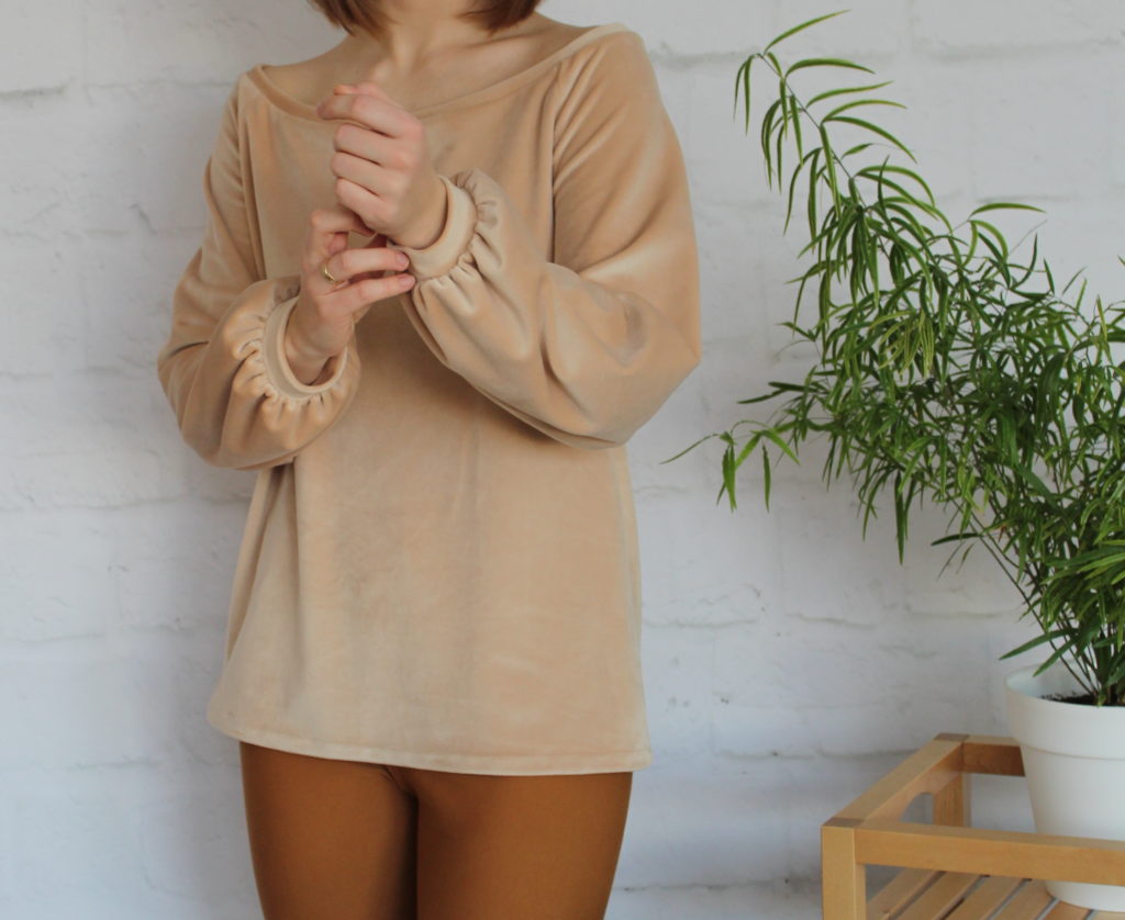 IMG 2749 1024x838 Welur, beż & homewear    czyli mój sposób na wygodę i elegancję w jednym :)