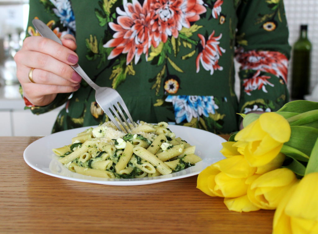 Makaron penne ze szpinakiem i serem Feta. Przepis + zestawienie kaloryczne IMG 3672 1024x754 Makaron penne ze szpinakiem i serem Feta. Przepis + zestawienie kaloryczne